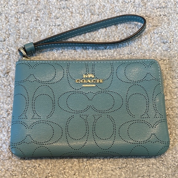 Coach Handbags - Coach Wristlet Perferforated Kissing Cs